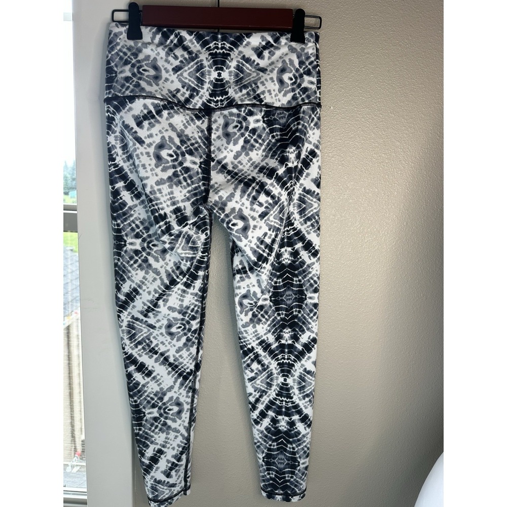 Victoria Sport High Waist Leggings S Black White TieDye Print Athleisure Workout